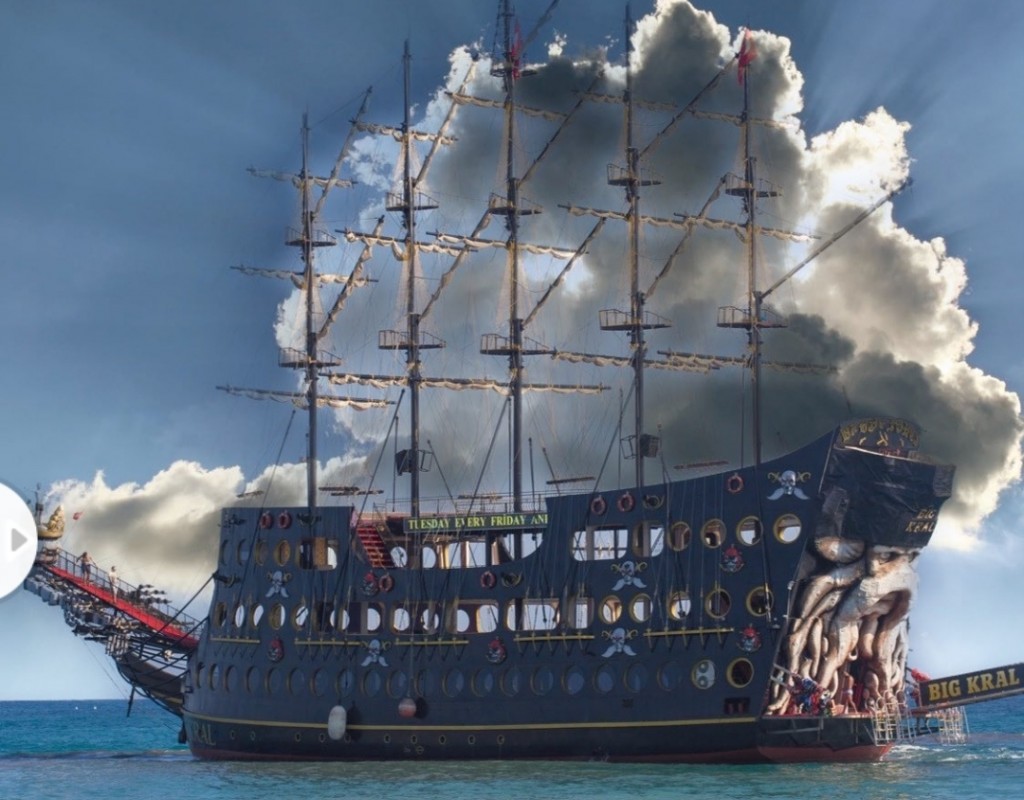 Kemer Pirate Ship Tour