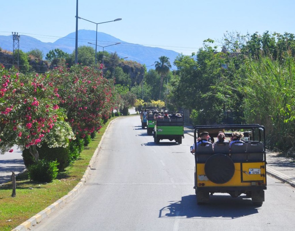JEEP SAFARİ GREEN CANYON